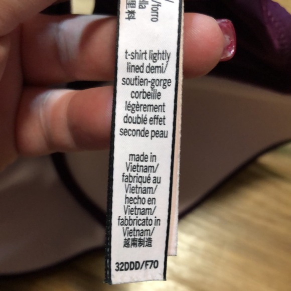 Victoria’s Secret t-shirt Demi bra - Picture 8 of 8